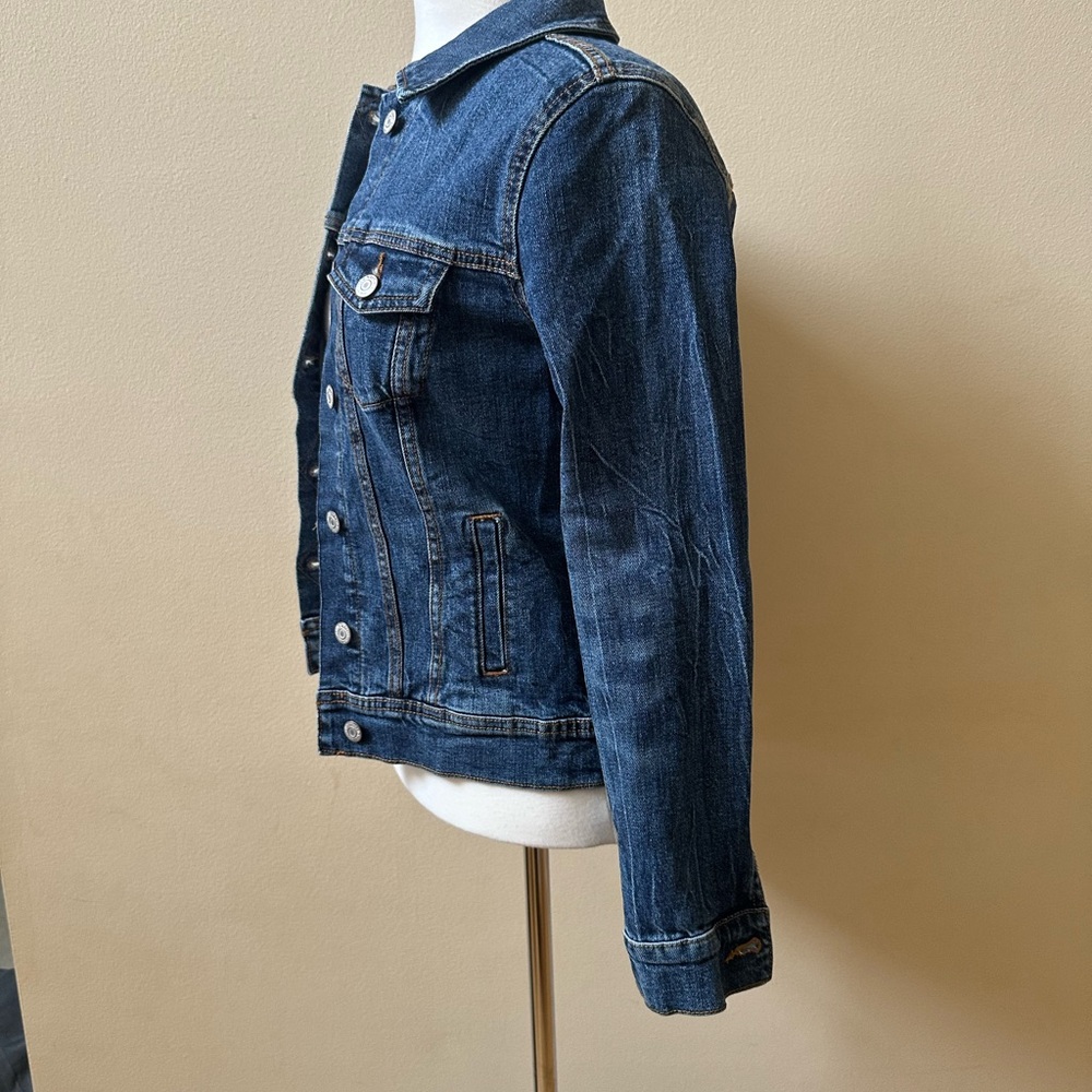 Old Navy Blue Jean Jacket with Contrast Stitching - Picture 5 of 5